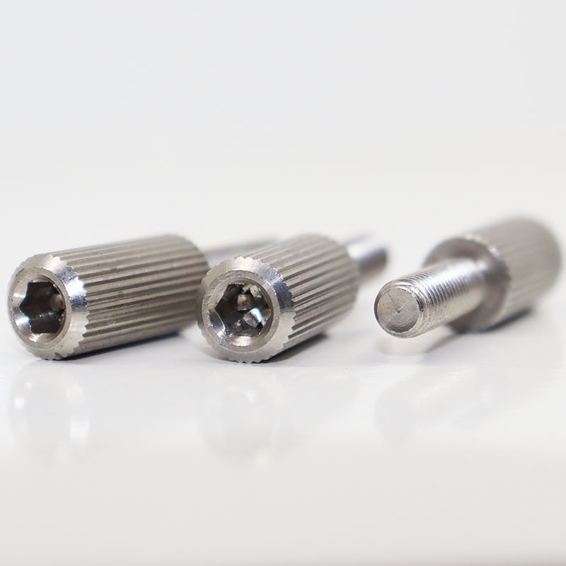 OEM/ODM Cylindrical Chromed Standoffs